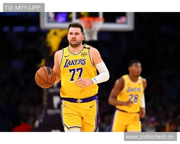 东契奇爱德华兹:超越库里的三分纪录,年轻一代的恐怖崛起 东契奇爱德华兹:超越库里的三分纪录,年轻一代的恐怖崛起